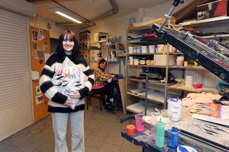  Emma, gezel bij meester Daisy